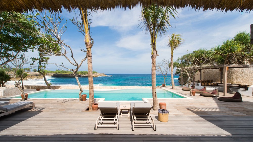 Voyage - Pool decking